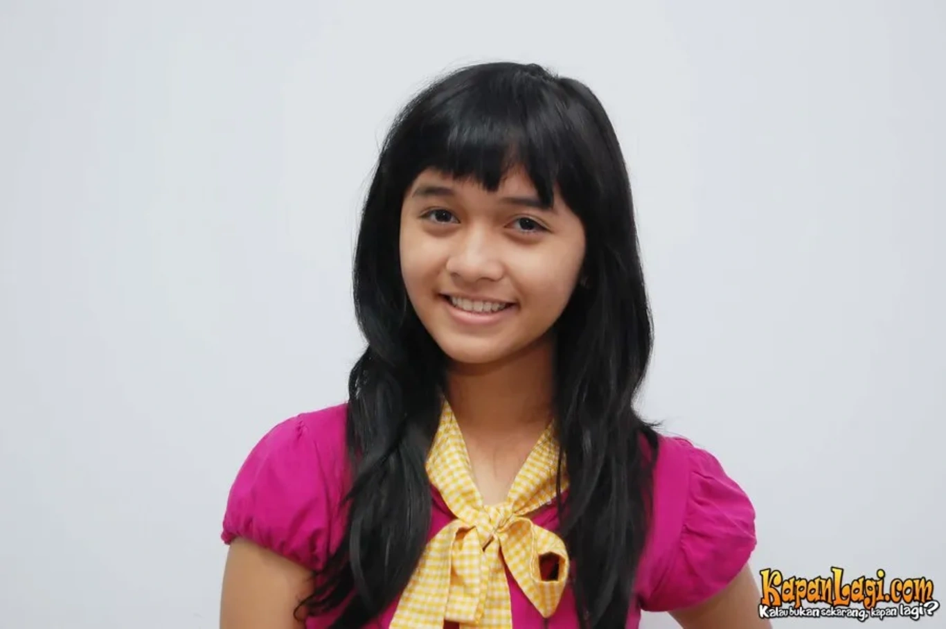 Jika Anda tidak melihat foto Putri Ayu, kemungkinan karena foto dengan nomor tersebut tidak tersedia di Kapanlagi.com™