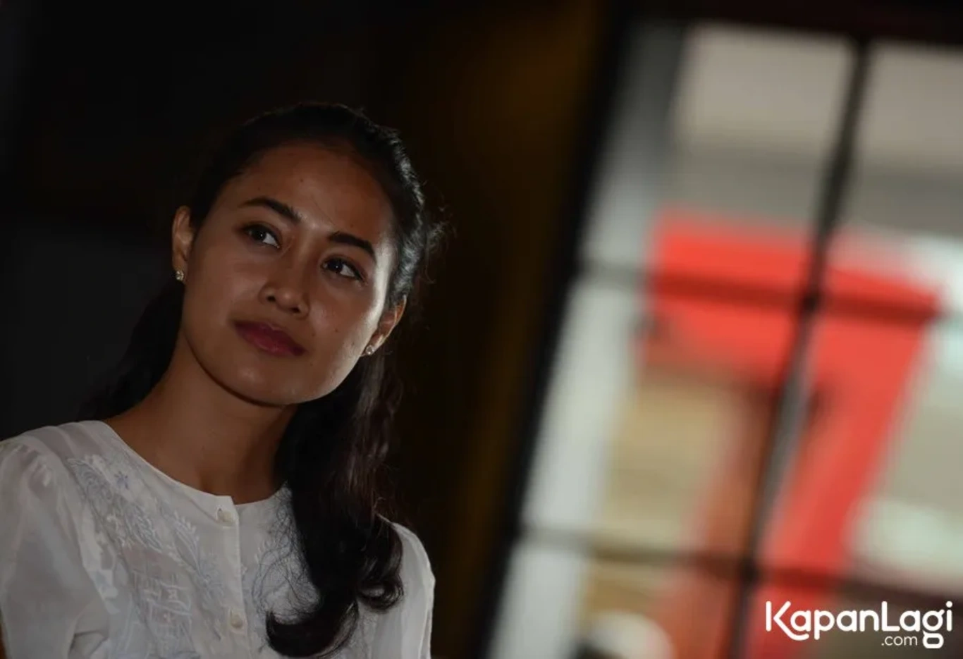 Jika Anda tidak melihat foto Putri Ayudya, kemungkinan karena foto dengan nomor tersebut tidak tersedia di Kapanlagi.com™