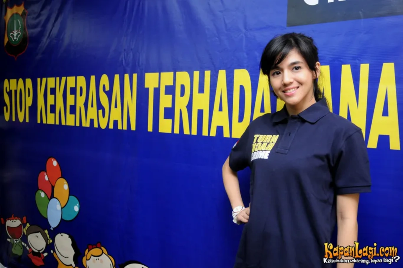 Jika Anda tidak melihat foto Putri Una Astari, kemungkinan karena foto dengan nomor tersebut tidak tersedia di Kapanlagi.com™