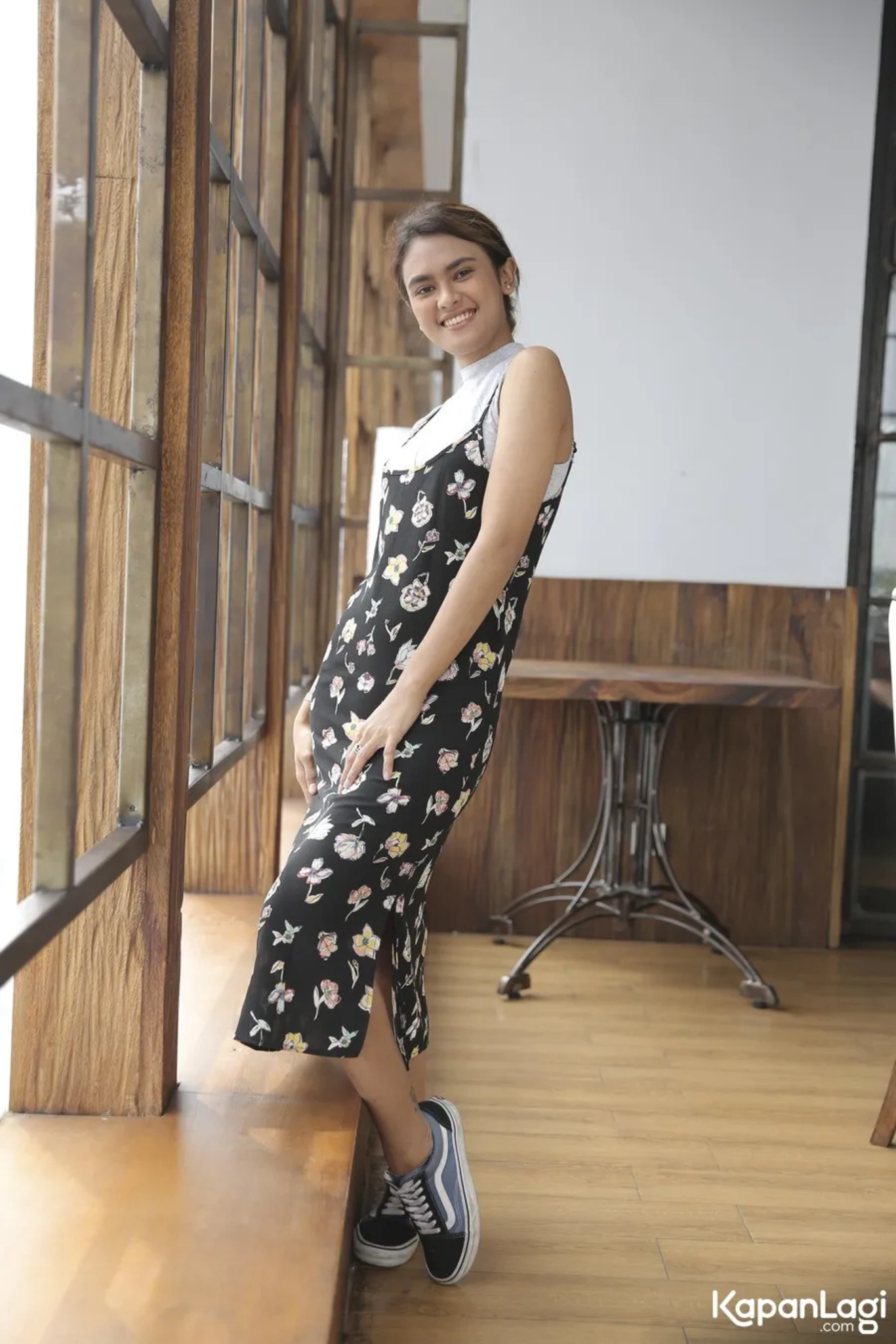 Jika Anda tidak melihat foto Putri Zairah, kemungkinan karena foto dengan nomor tersebut tidak tersedia di Kapanlagi.com™