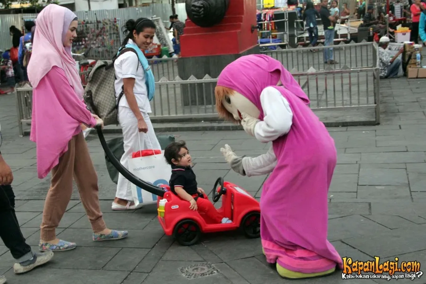 Jika Anda tidak melihat foto Quenzino Acana Naif, kemungkinan karena foto dengan nomor tersebut tidak tersedia di Kapanlagi.com™