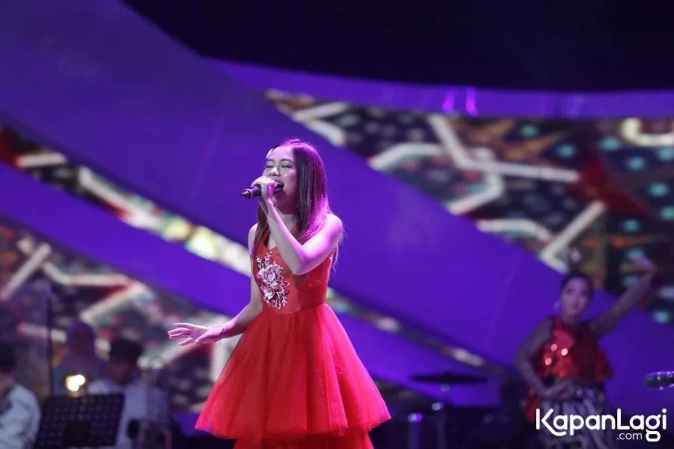 Jika Anda tidak melihat foto Rara Lida, kemungkinan karena foto dengan nomor tersebut tidak tersedia di Kapanlagi.com™