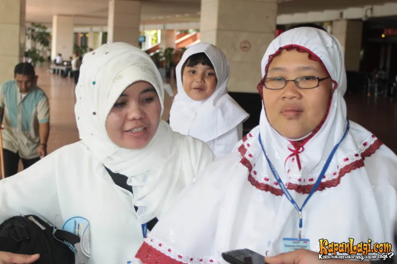 Jika Anda tidak melihat foto Rini S Bon Bon, kemungkinan karena foto dengan nomor tersebut tidak tersedia di Kapanlagi.com™
