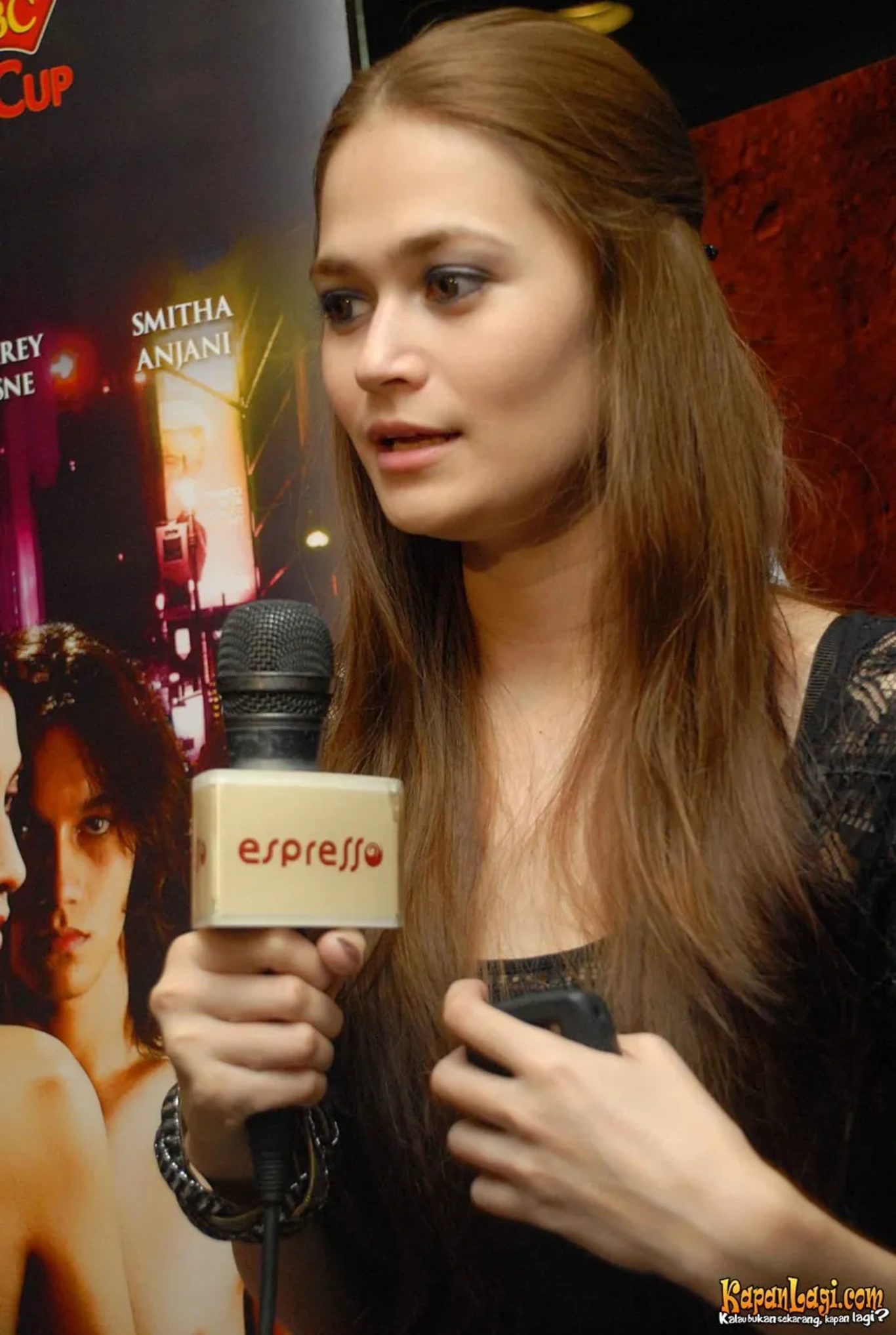 Jika Anda tidak melihat foto Sabai Morscheck, kemungkinan karena foto dengan nomor tersebut tidak tersedia di Kapanlagi.com™