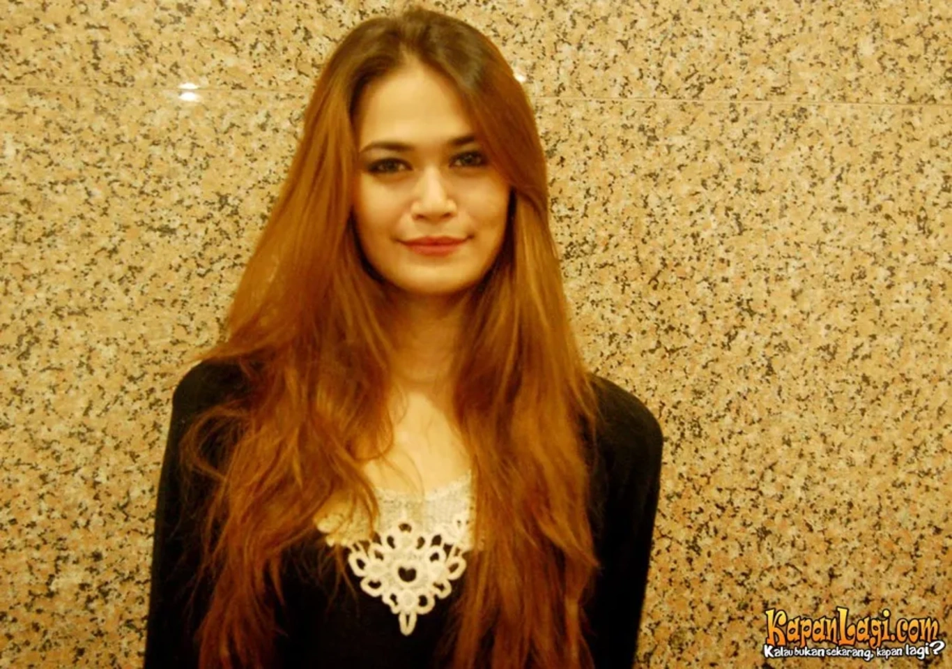 Jika Anda tidak melihat foto Sabai Morscheck, kemungkinan karena foto dengan nomor tersebut tidak tersedia di Kapanlagi.com™