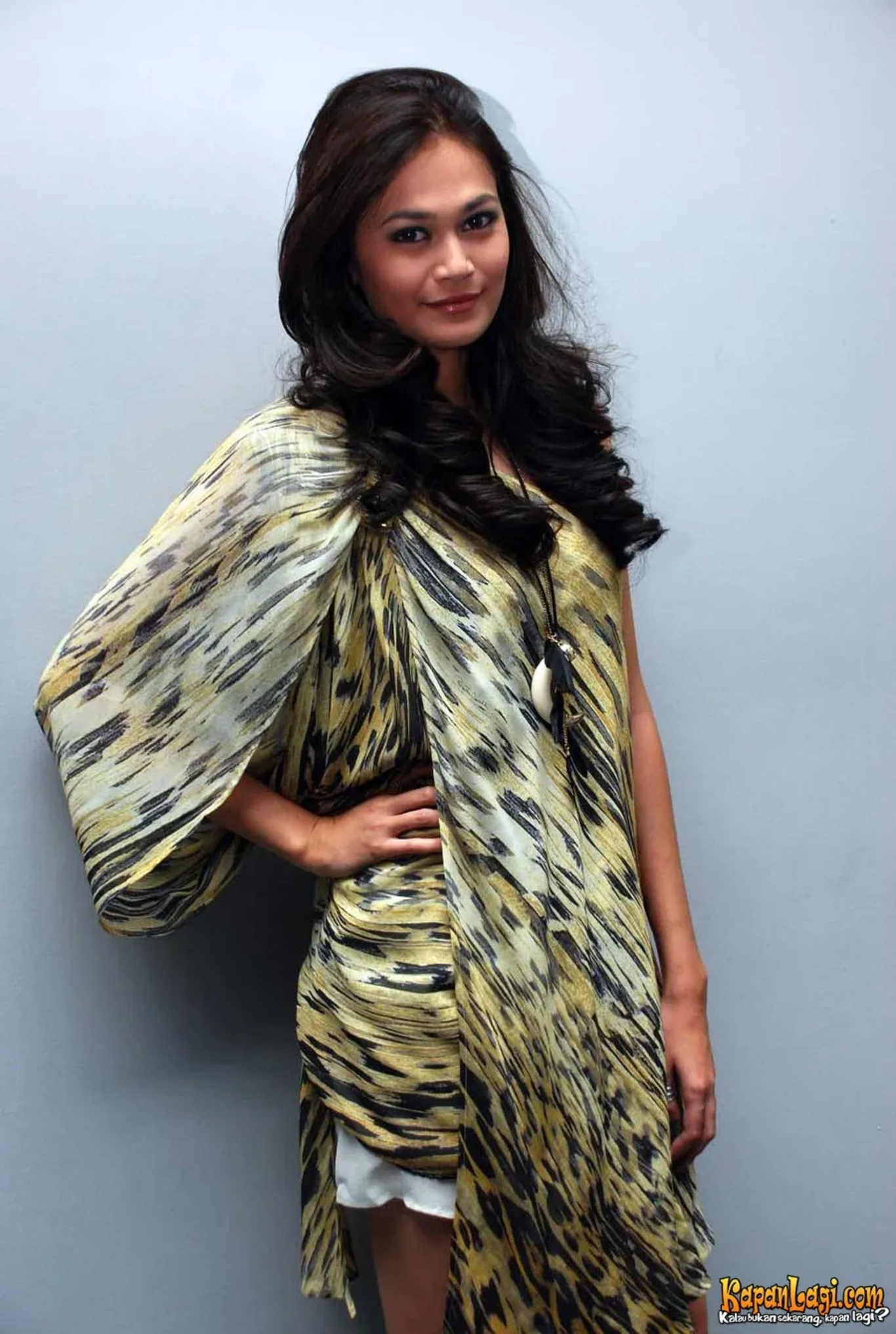 Jika Anda tidak melihat foto Sabai Morscheck, kemungkinan karena foto dengan nomor tersebut tidak tersedia di Kapanlagi.com™