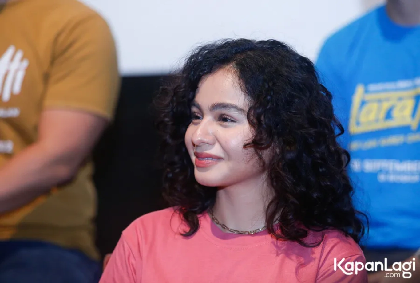 Jika Anda tidak melihat foto Sahila Hisyam, kemungkinan karena foto dengan nomor tersebut tidak tersedia di Kapanlagi.com™