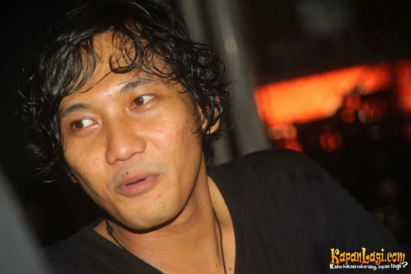 Jika Anda tidak melihat foto Sandy Canester, kemungkinan karena foto dengan nomor tersebut tidak tersedia di Kapanlagi.com™