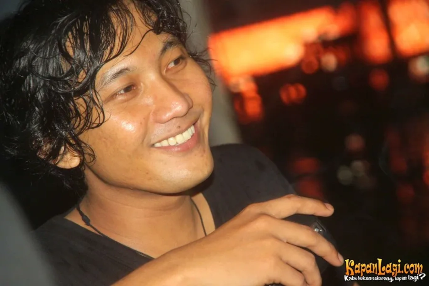 Jika Anda tidak melihat foto Sandy Canester, kemungkinan karena foto dengan nomor tersebut tidak tersedia di Kapanlagi.com™