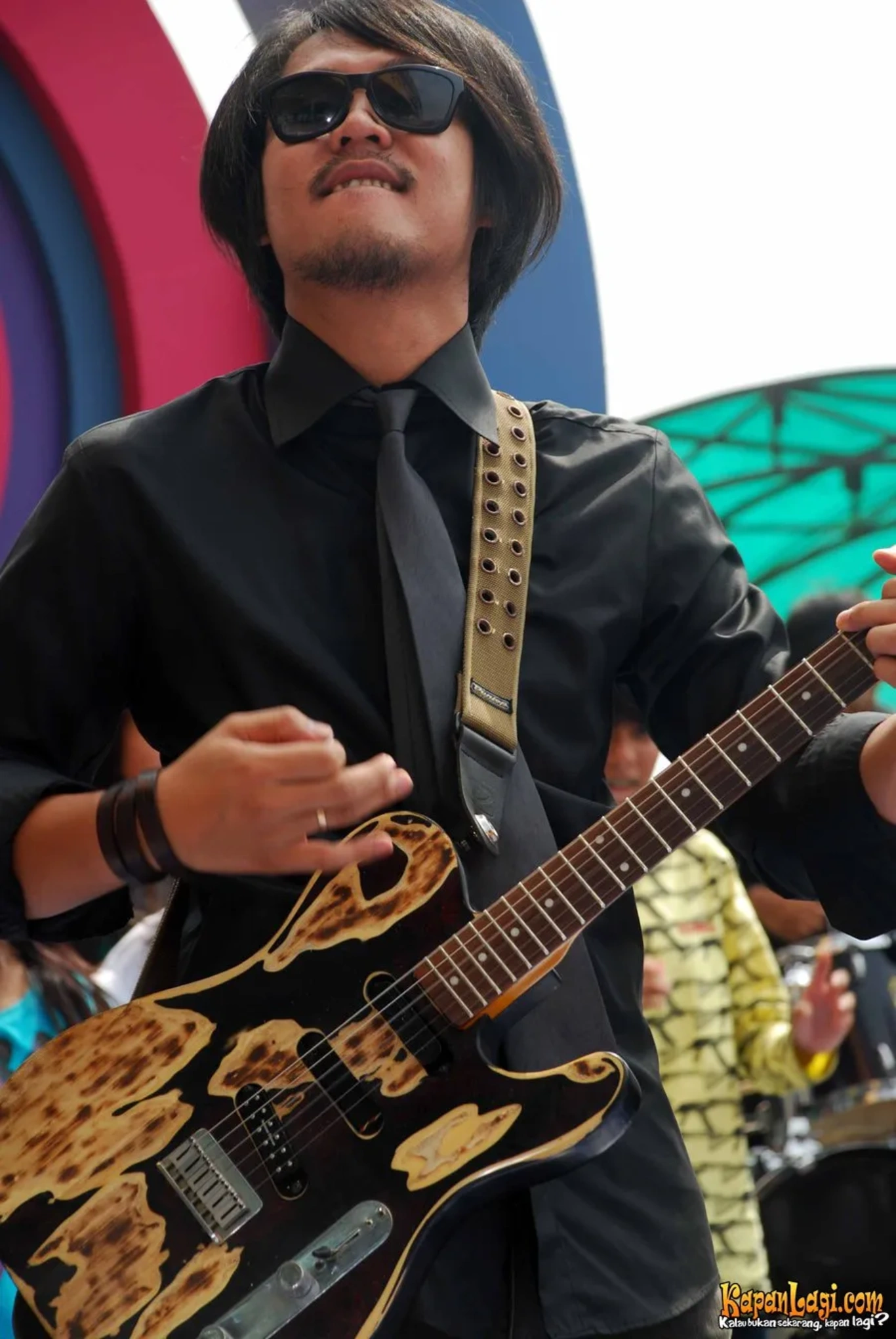 Jika Anda tidak melihat foto Sarah Hadju, kemungkinan karena foto dengan nomor tersebut tidak tersedia di Kapanlagi.com™