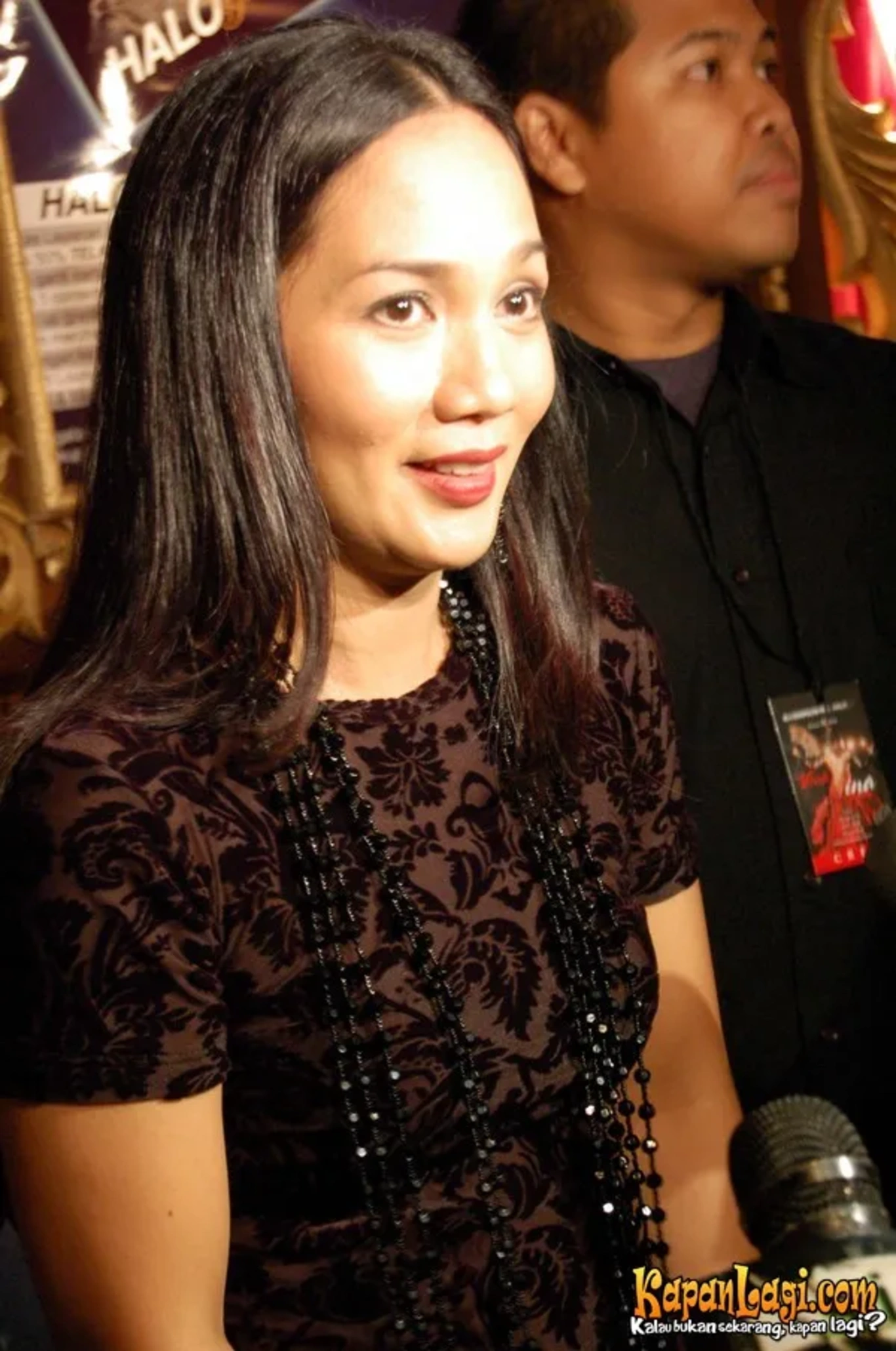 Jika Anda tidak melihat foto Sheila Majid, kemungkinan karena foto dengan nomor tersebut tidak tersedia di Kapanlagi.com™