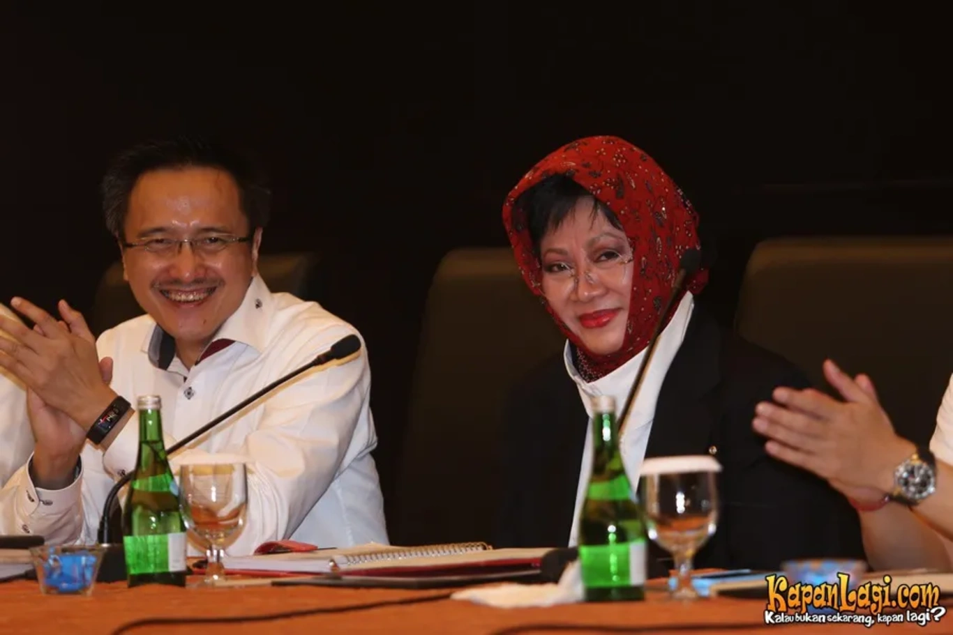 Jika Anda tidak melihat foto Siti Hardijanti Rukmana, kemungkinan karena foto dengan nomor tersebut tidak tersedia di Kapanlagi.com™