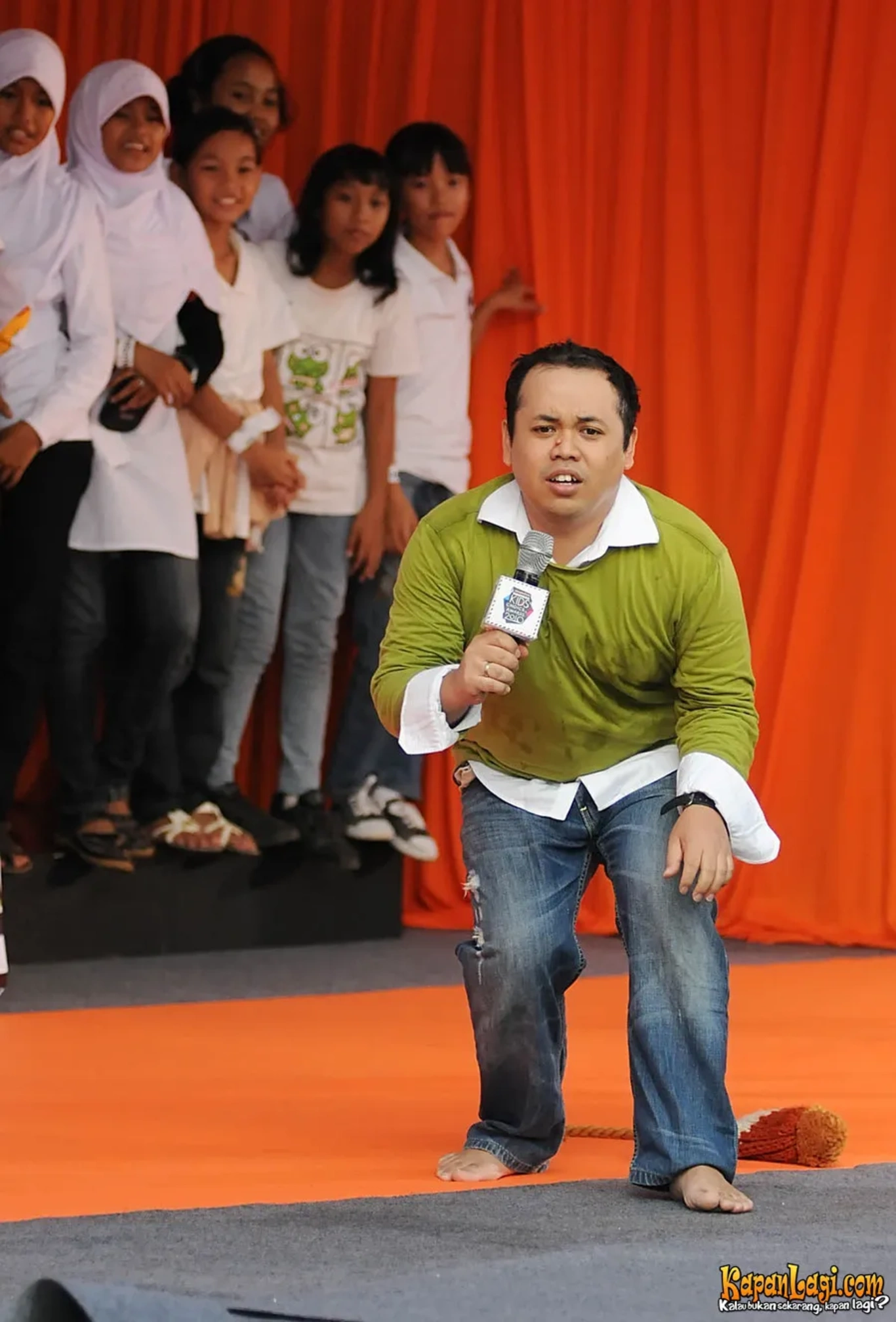 Jika Anda tidak melihat foto Sogi Indra Dhuaja, kemungkinan karena foto dengan nomor tersebut tidak tersedia di Kapanlagi.com™