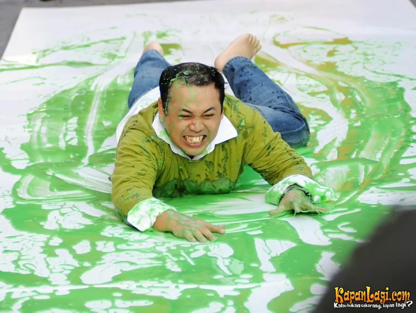 Jika Anda tidak melihat foto Sogi Indra Dhuaja, kemungkinan karena foto dengan nomor tersebut tidak tersedia di Kapanlagi.com™