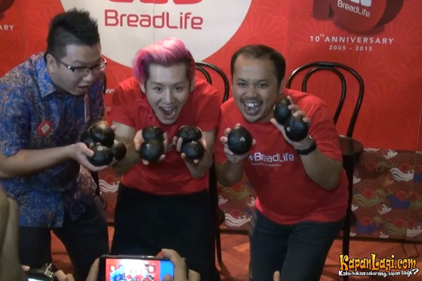 Jika Anda tidak melihat foto Sogi Indra Dhuaja, kemungkinan karena foto dengan nomor tersebut tidak tersedia di Kapanlagi.com™