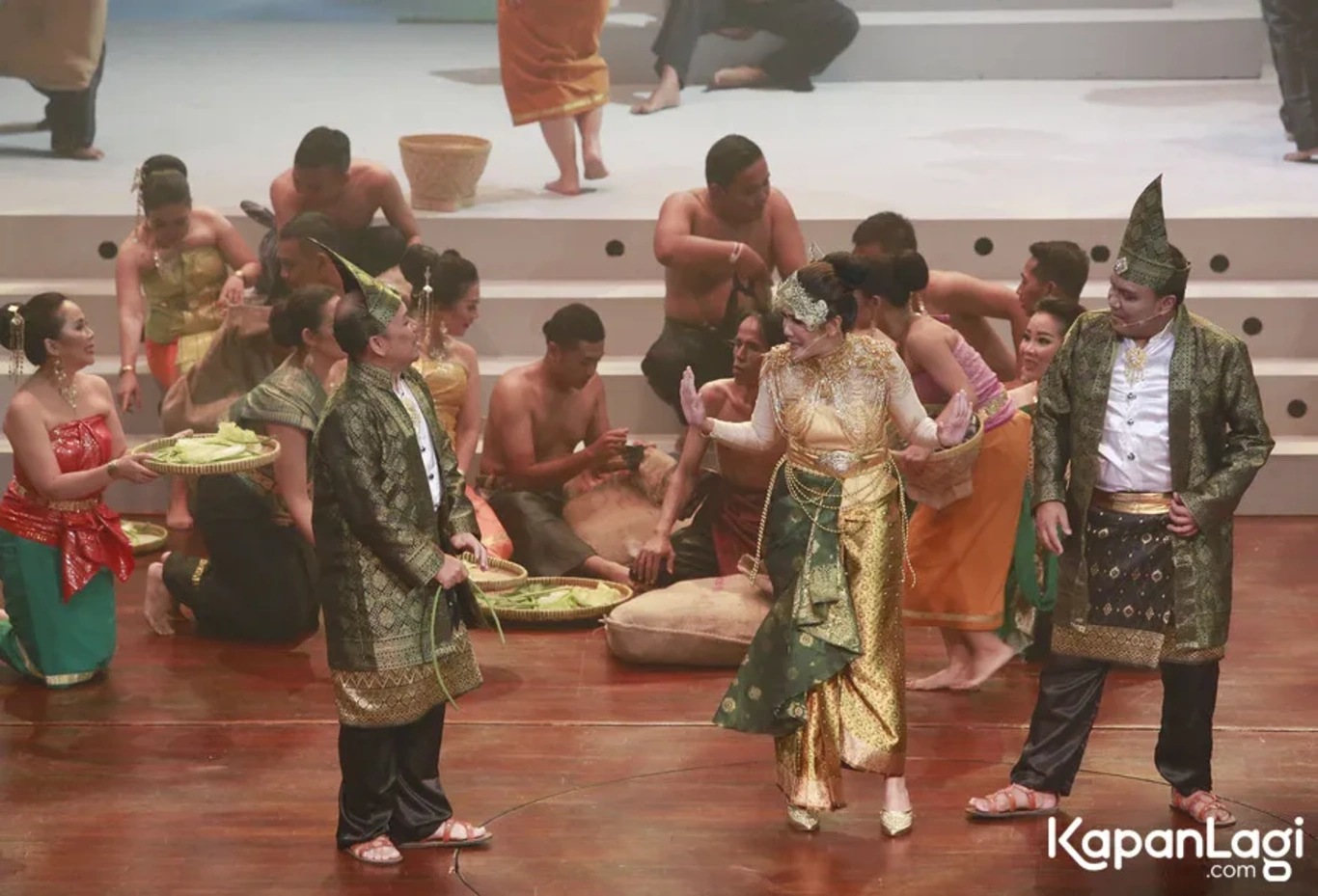 Jika Anda tidak melihat foto Sogi Indra Dhuaja, kemungkinan karena foto dengan nomor tersebut tidak tersedia di Kapanlagi.com™