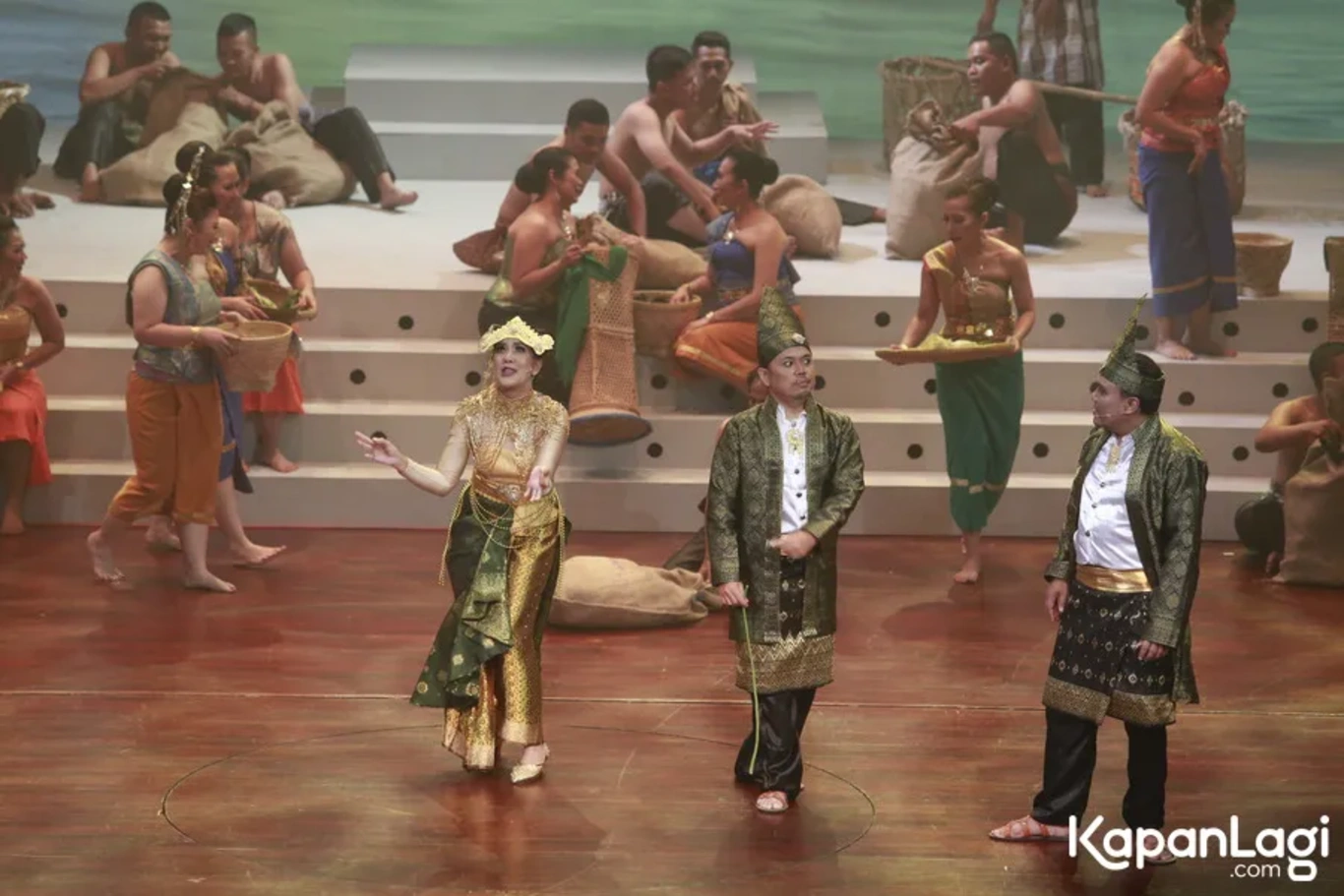 Jika Anda tidak melihat foto Sogi Indra Dhuaja, kemungkinan karena foto dengan nomor tersebut tidak tersedia di Kapanlagi.com™