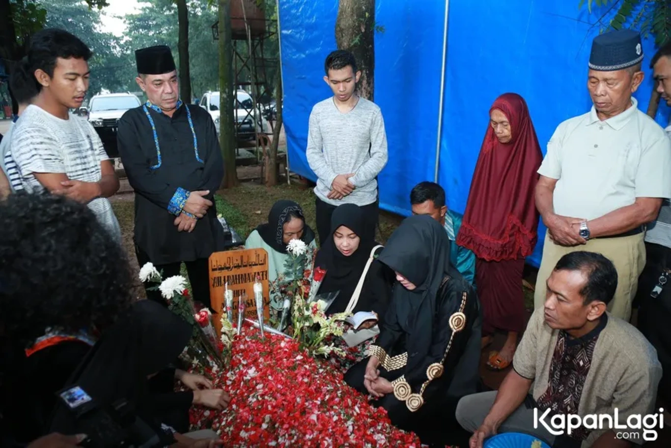 Jika Anda tidak melihat foto Sri Wulansih, kemungkinan karena foto dengan nomor tersebut tidak tersedia di Kapanlagi.com™