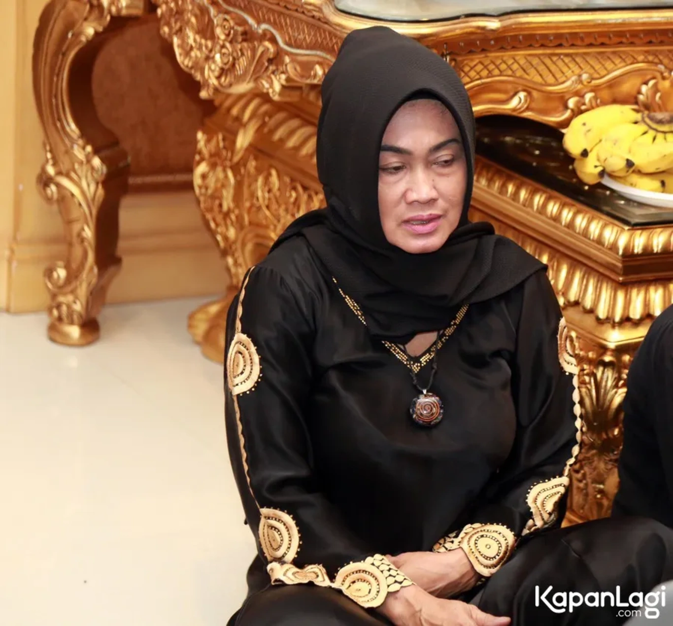Jika Anda tidak melihat foto Sri Wulansih, kemungkinan karena foto dengan nomor tersebut tidak tersedia di Kapanlagi.com™