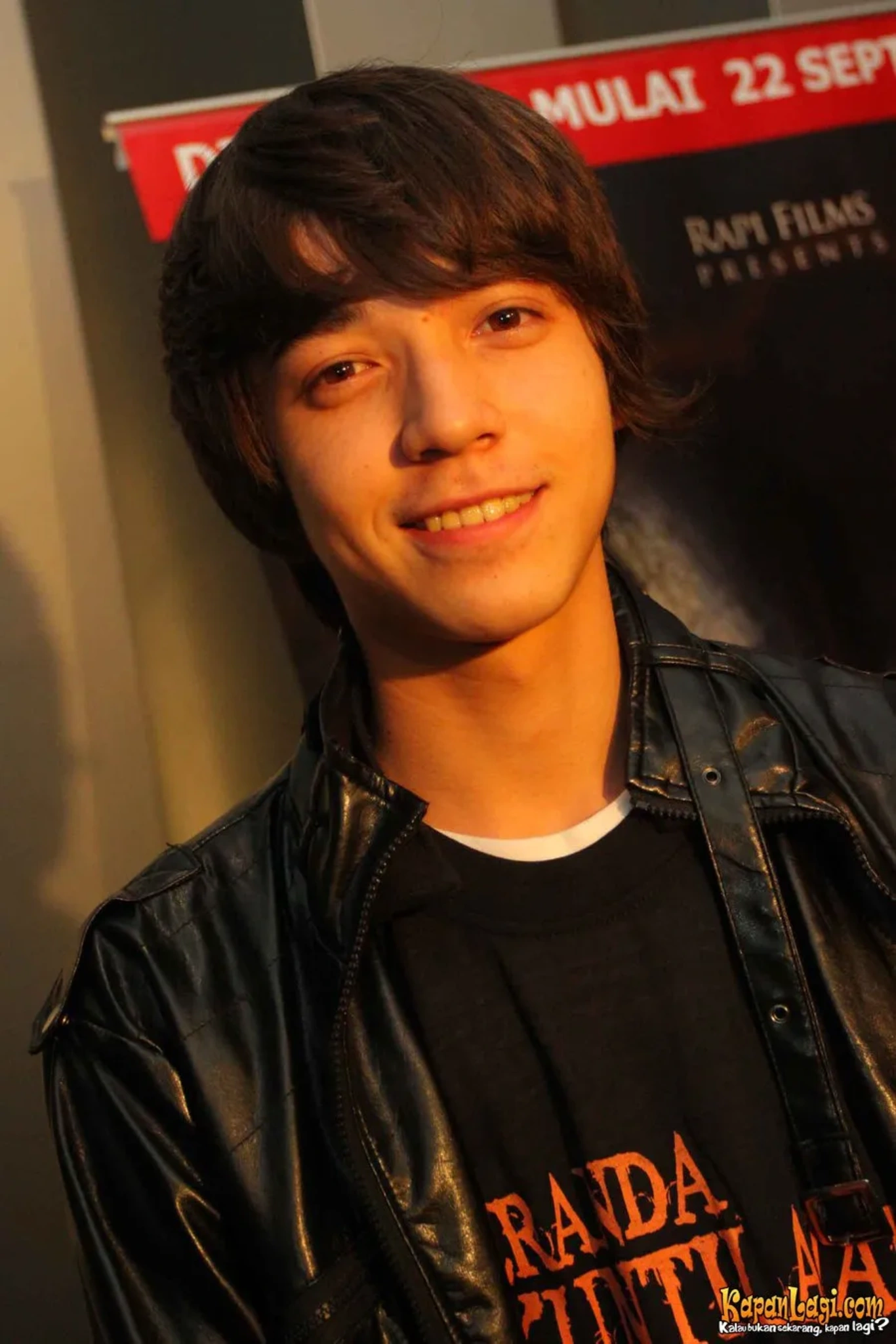 Jika Anda tidak melihat foto Stefan William, kemungkinan karena foto dengan nomor tersebut tidak tersedia di Kapanlagi.com™