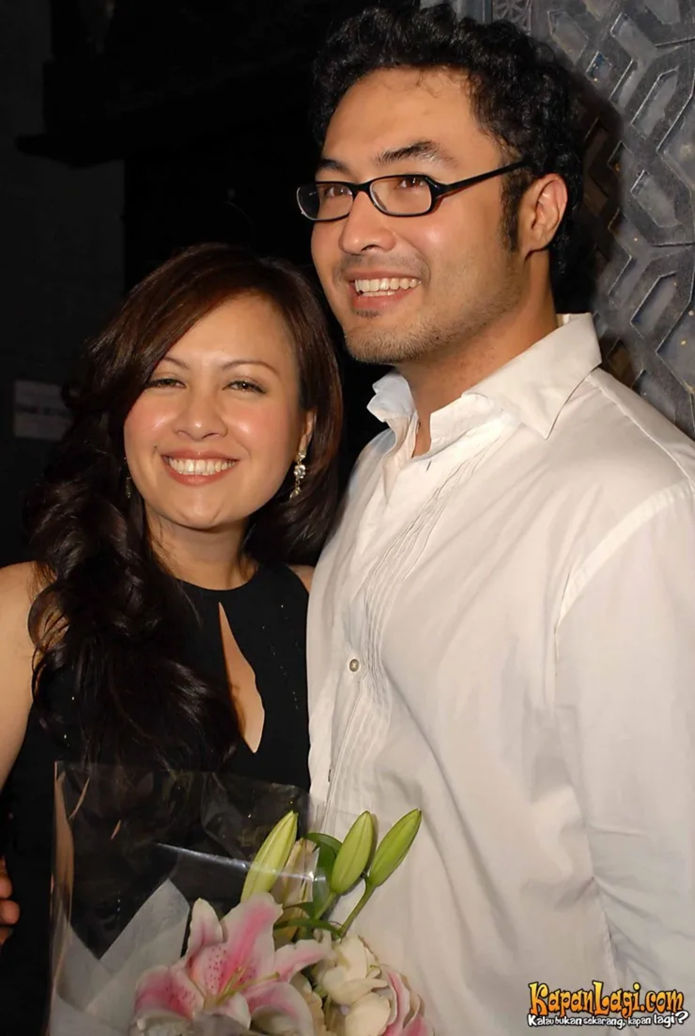 Jika Anda tidak melihat foto Surya Saputra, kemungkinan karena foto dengan nomor tersebut tidak tersedia di Kapanlagi.com™