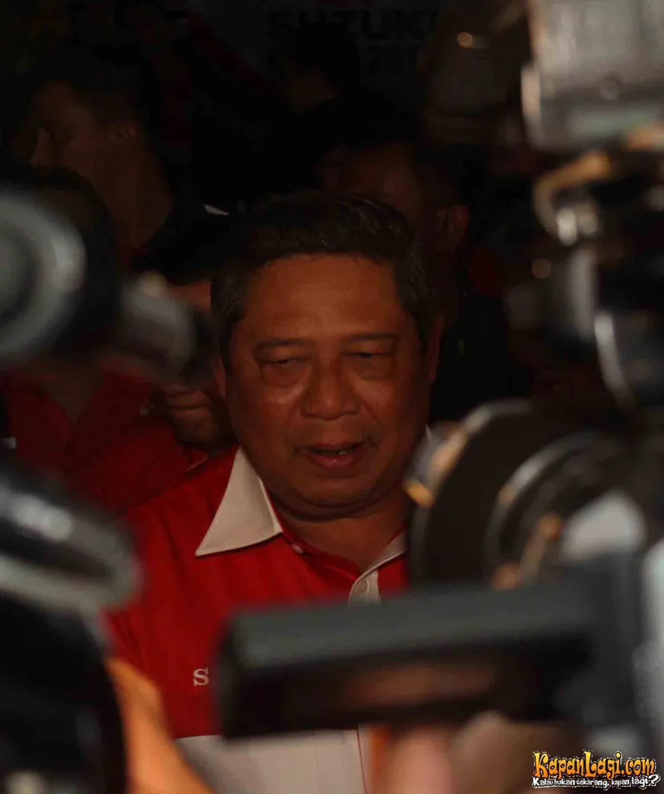 Jika Anda tidak melihat foto Susilo Bambang Yudhoyono, kemungkinan karena foto dengan nomor tersebut tidak tersedia di Kapanlagi.com™