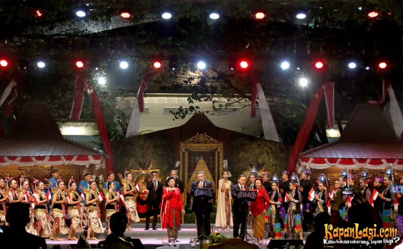 Jika Anda tidak melihat foto Susilo Bambang Yudhoyono, kemungkinan karena foto dengan nomor tersebut tidak tersedia di Kapanlagi.com™