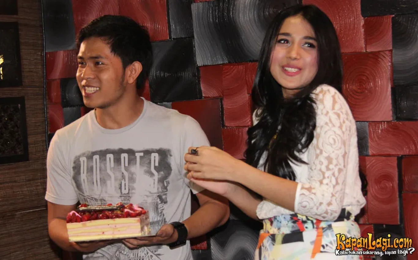 Jika Anda tidak melihat foto Tasya Tania, kemungkinan karena foto dengan nomor tersebut tidak tersedia di Kapanlagi.com™