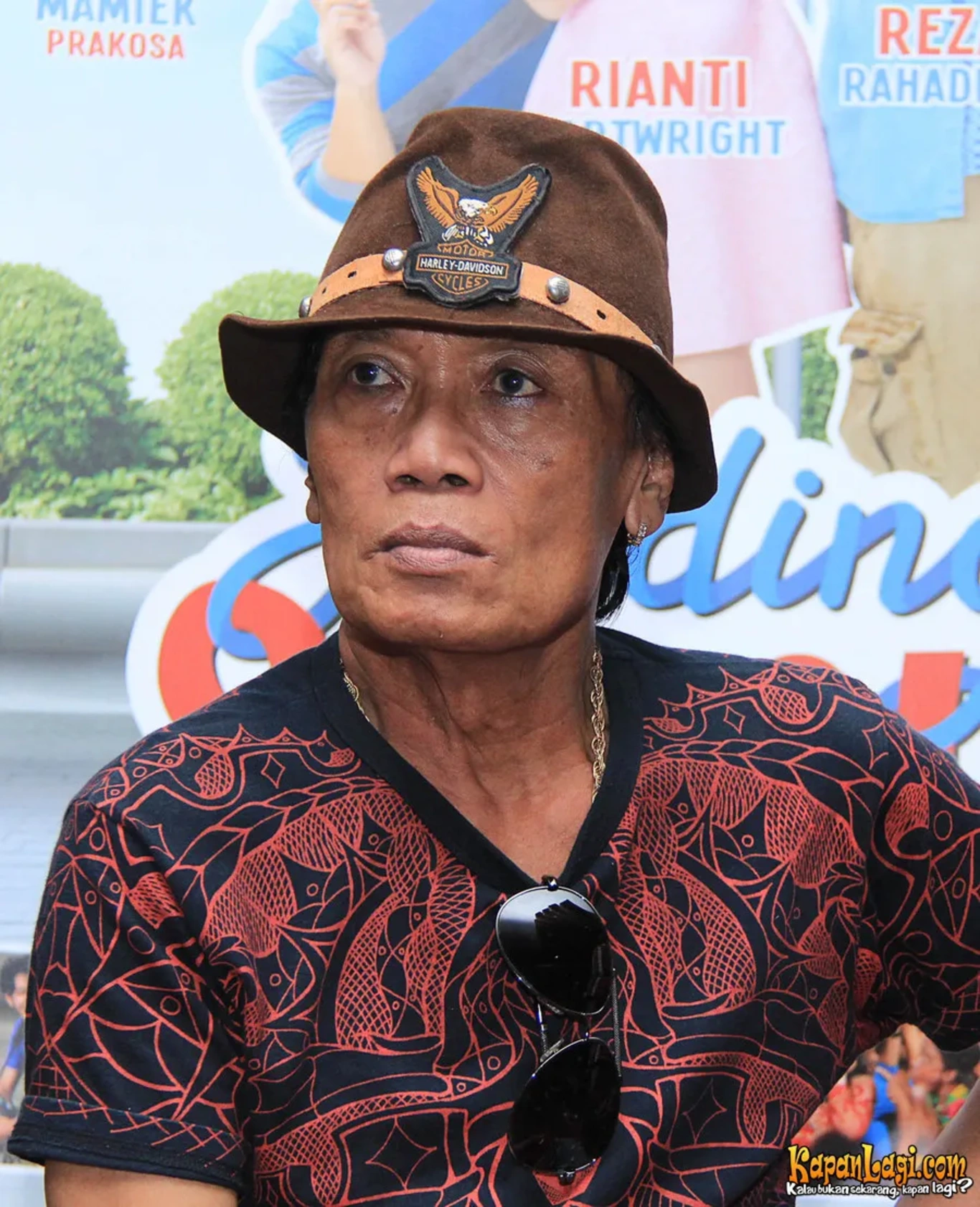 Jika Anda tidak melihat foto Tessy Srimulat, kemungkinan karena foto dengan nomor tersebut tidak tersedia di Kapanlagi.com™