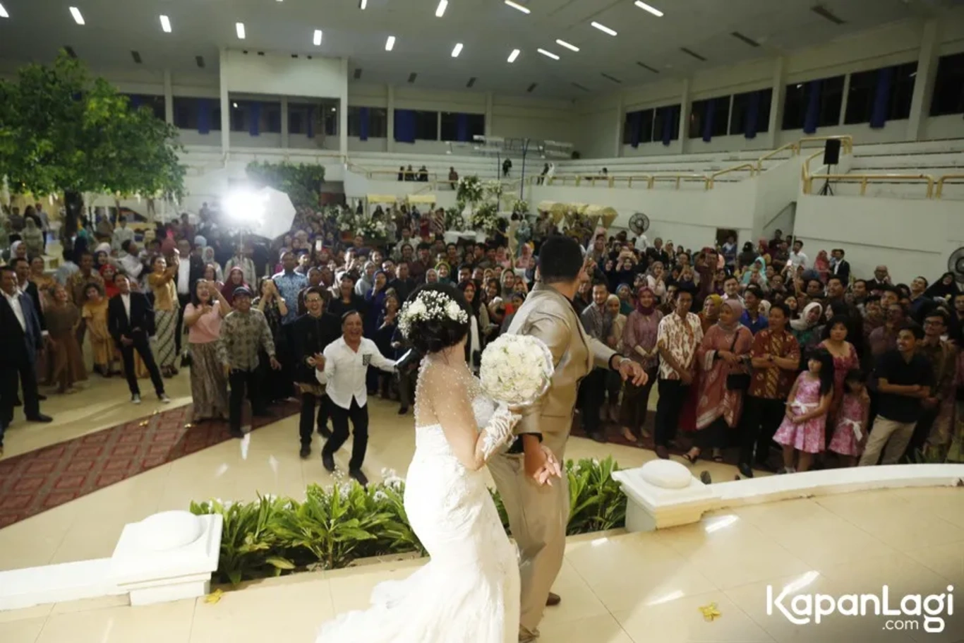 Jika Anda tidak melihat foto Thalia Gracia Meicy Karno, kemungkinan karena foto dengan nomor tersebut tidak tersedia di Kapanlagi.com™