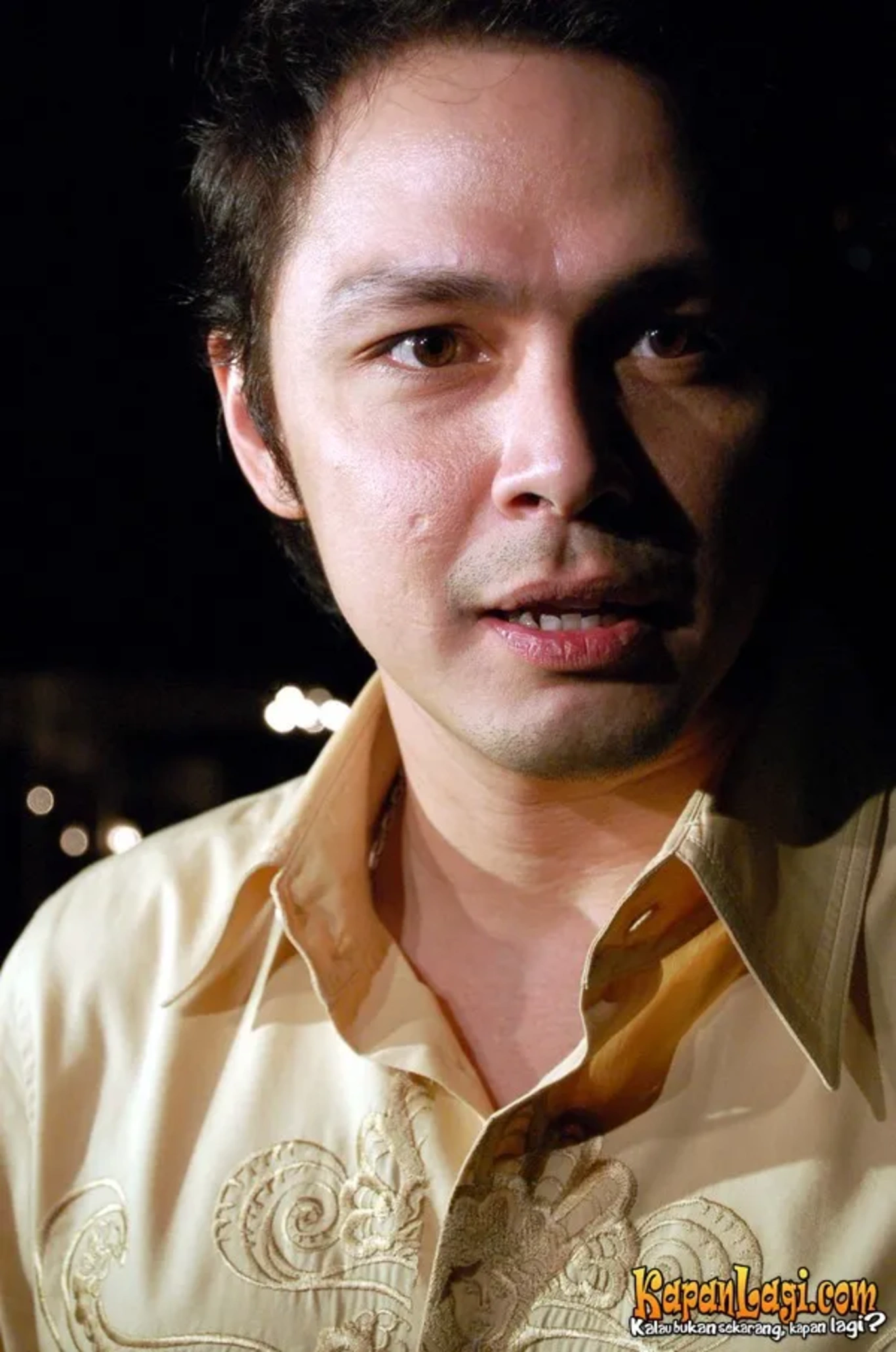 Jika Anda tidak melihat foto Thomas Djorghi, kemungkinan karena foto dengan nomor tersebut tidak tersedia di Kapanlagi.com™