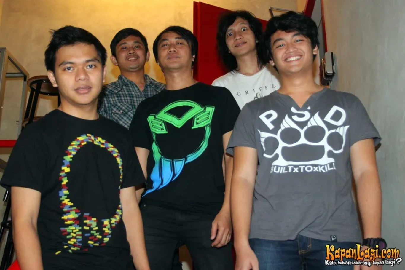 Jika Anda tidak melihat foto Thomas Ramdhan Dan Boys Of Rock, kemungkinan karena foto dengan nomor tersebut tidak tersedia di Kapanlagi.com™