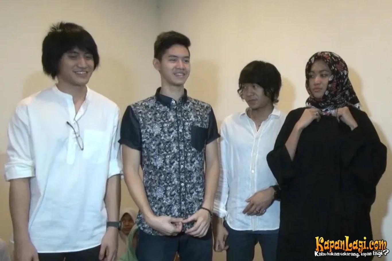 Jika Anda tidak melihat foto Tristan Juliano, kemungkinan karena foto dengan nomor tersebut tidak tersedia di Kapanlagi.com™