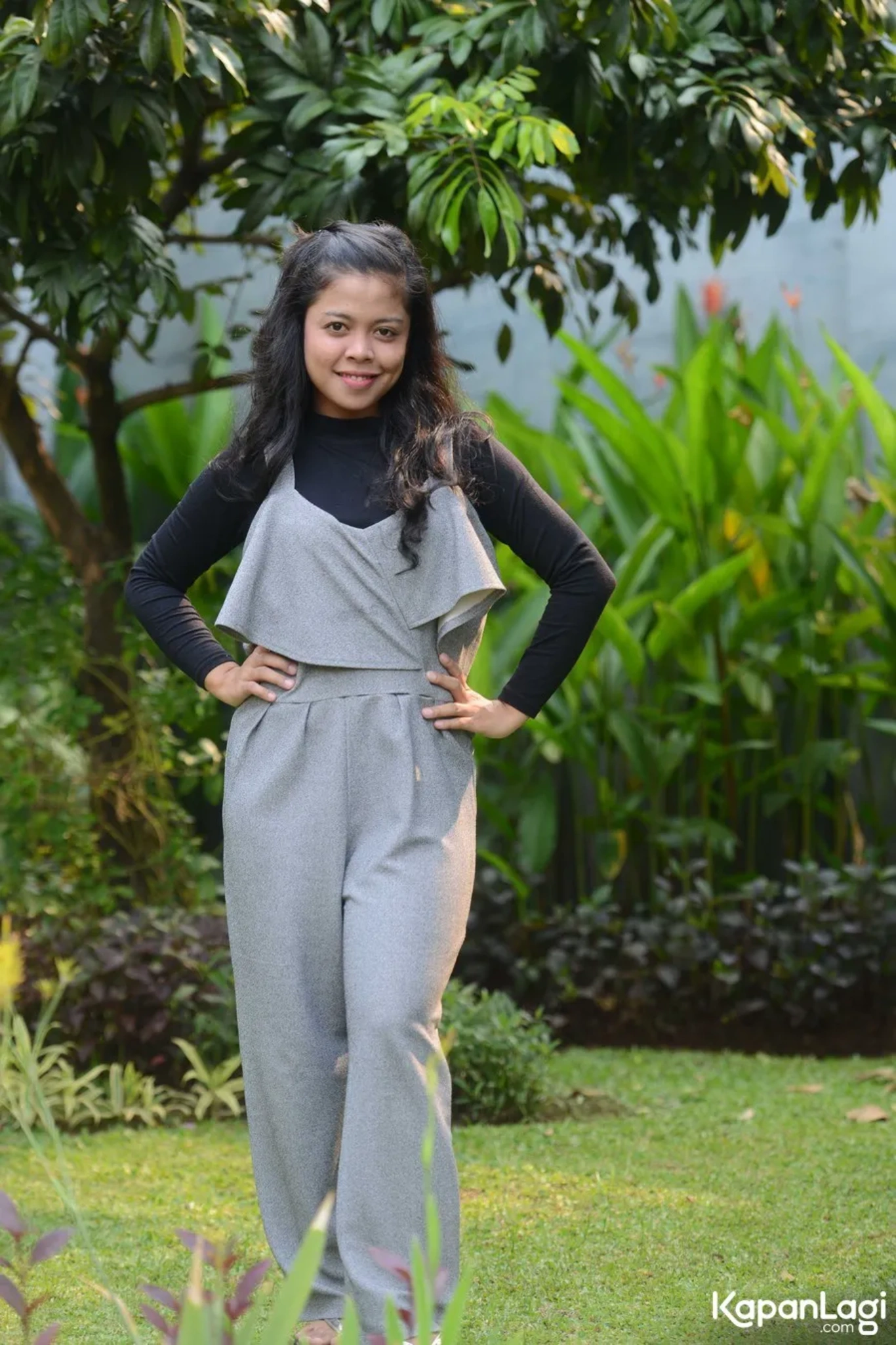 Jika Anda tidak melihat foto Vita LIDA 2019, kemungkinan karena foto dengan nomor tersebut tidak tersedia di Kapanlagi.com™