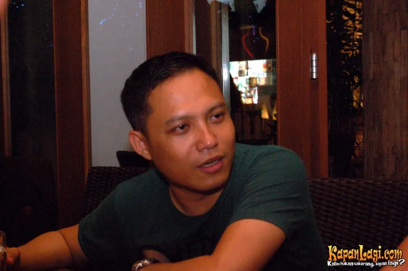 Jika Anda tidak melihat foto Warna, kemungkinan karena foto dengan nomor tersebut tidak tersedia di Kapanlagi.com™