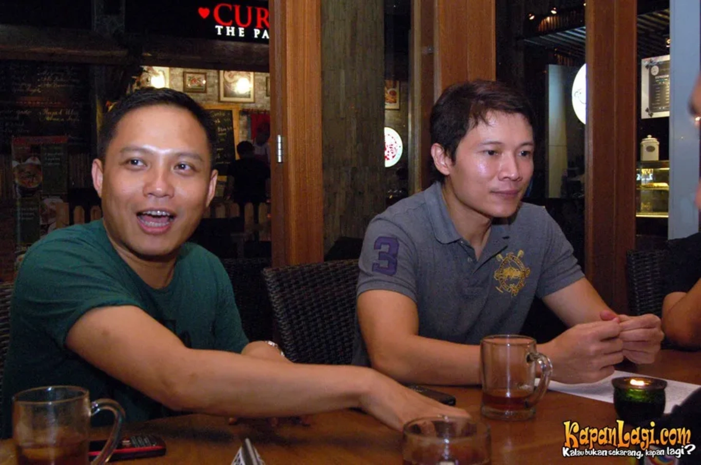 Jika Anda tidak melihat foto Warna, kemungkinan karena foto dengan nomor tersebut tidak tersedia di Kapanlagi.com™