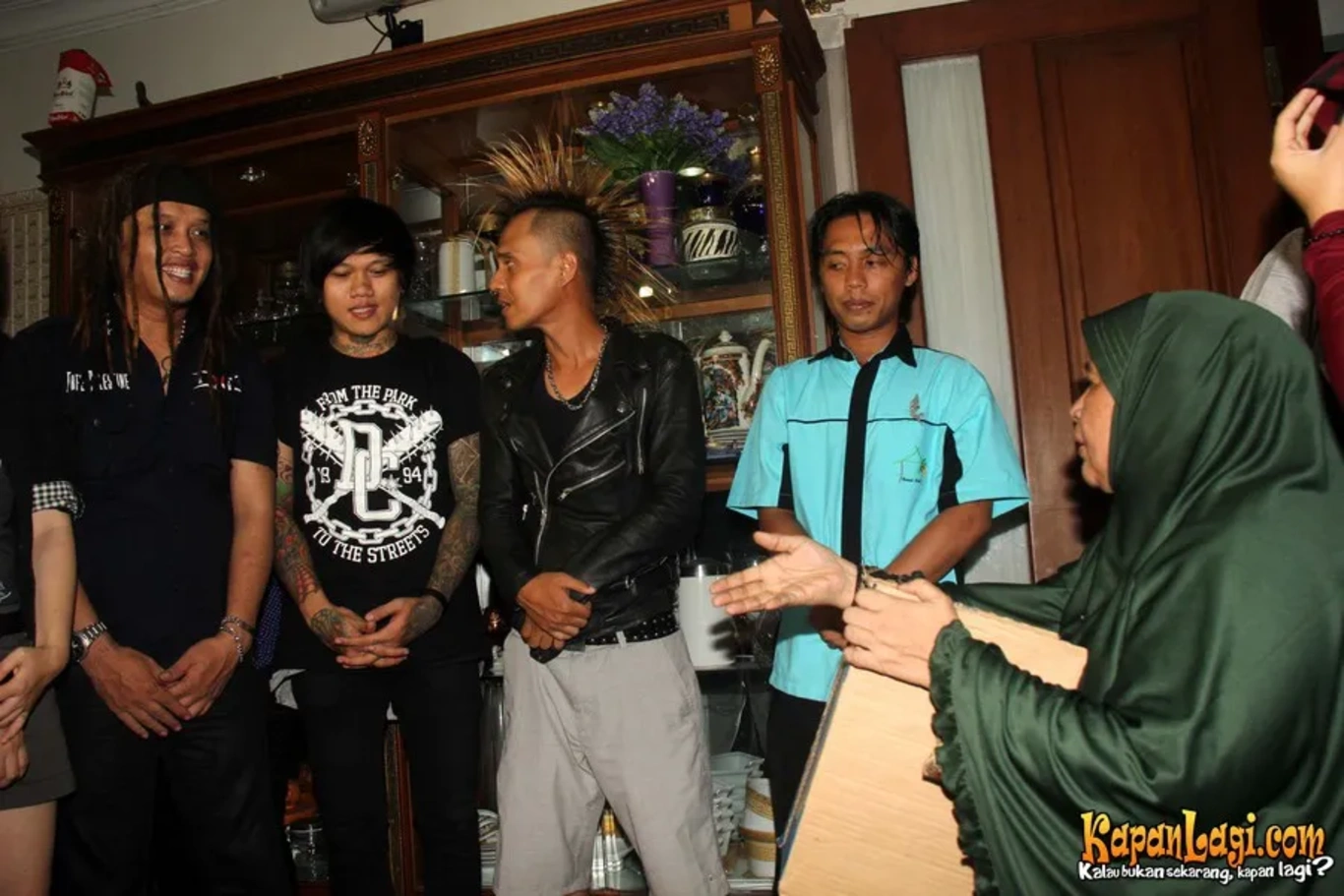 Jika Anda tidak melihat foto X River, kemungkinan karena foto dengan nomor tersebut tidak tersedia di Kapanlagi.com™