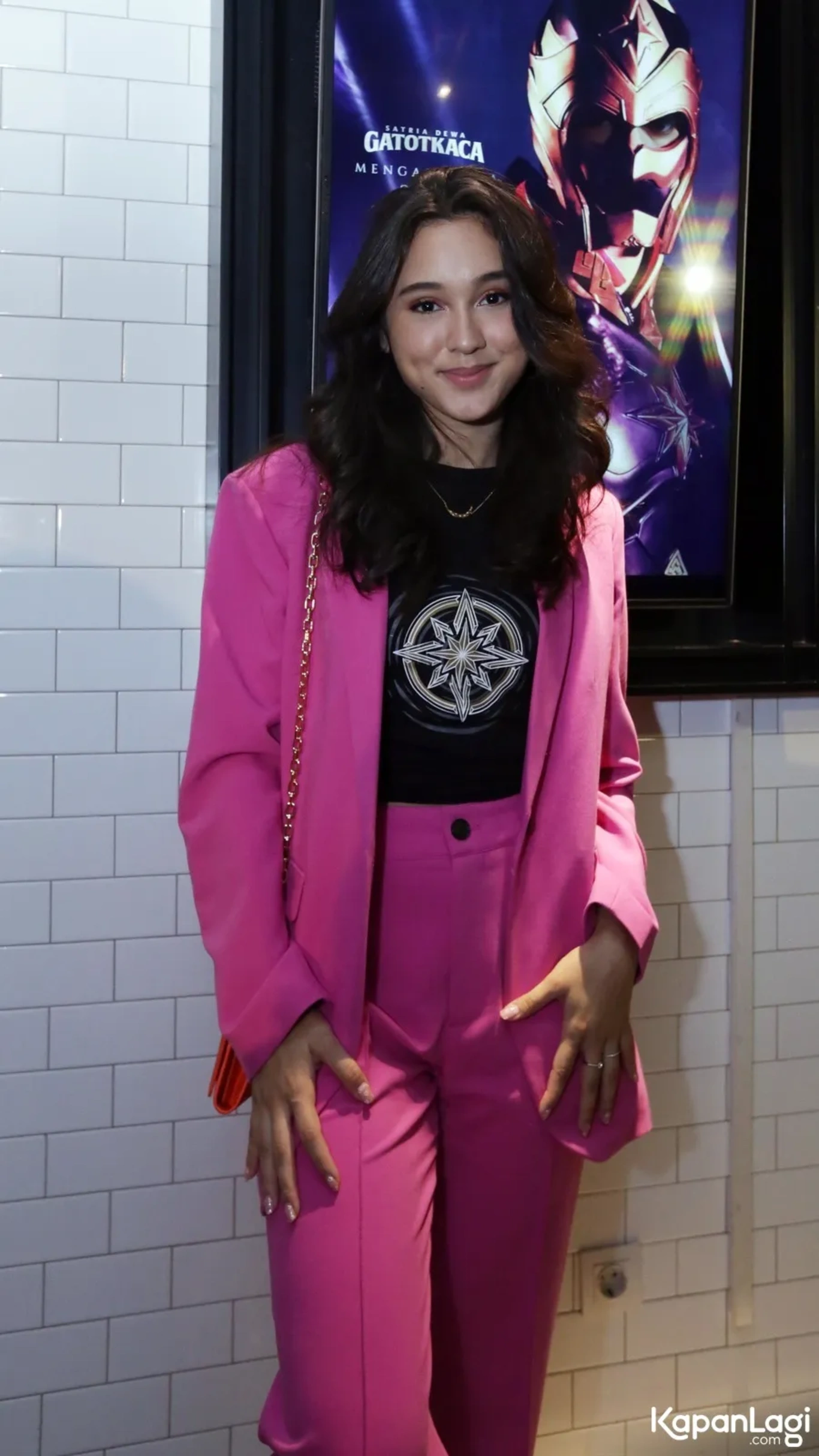 Jika Anda tidak melihat foto Yasmin Napper, kemungkinan karena foto dengan nomor tersebut tidak tersedia di Kapanlagi.com™