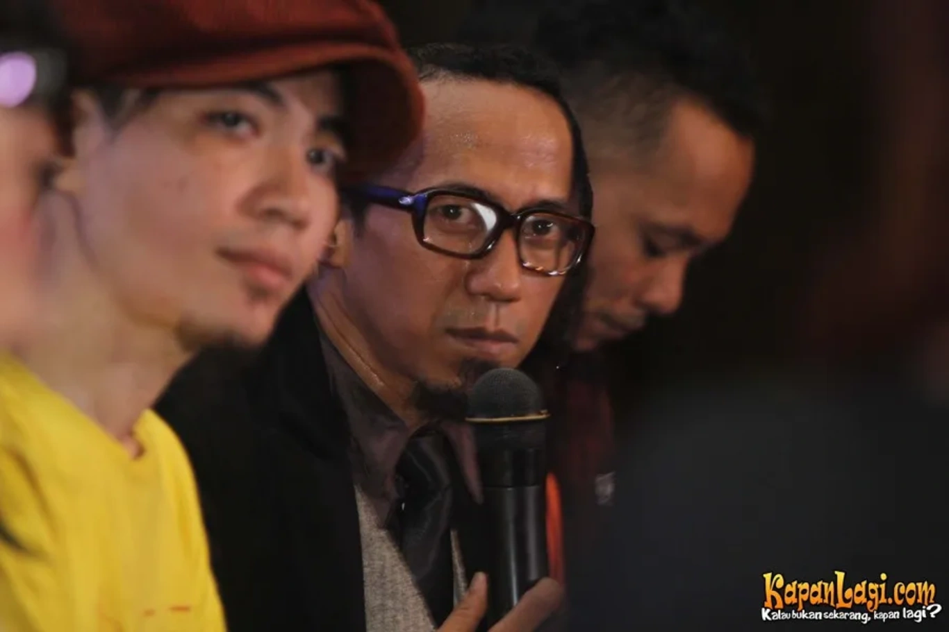 Jika Anda tidak melihat foto Yukie Pas Band, kemungkinan karena foto dengan nomor tersebut tidak tersedia di Kapanlagi.com™