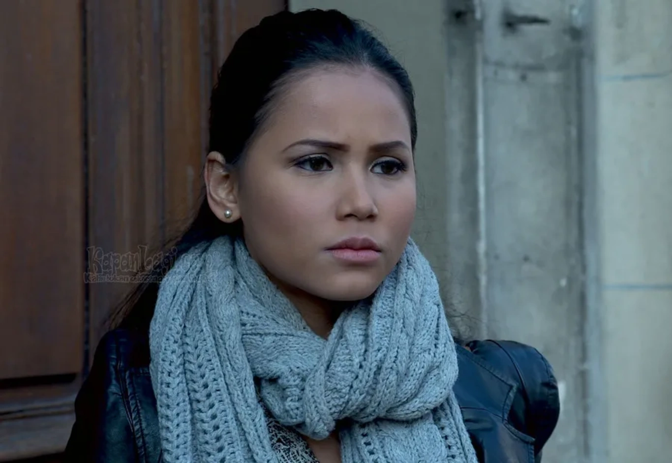 Jika Anda tidak melihat foto Yunita Siregar, kemungkinan karena foto dengan nomor tersebut tidak tersedia di Kapanlagi.com™