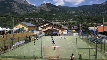 Stra Val Esturo