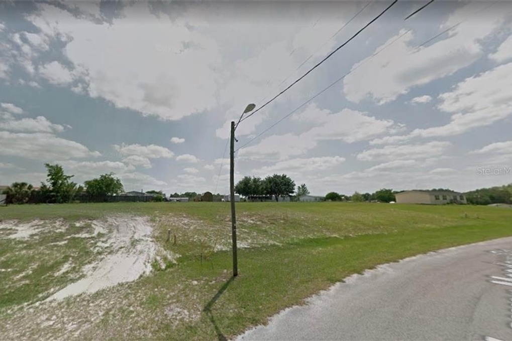 Exterior photo for 0 Lower Meadow Rd Mulberry fl 33860