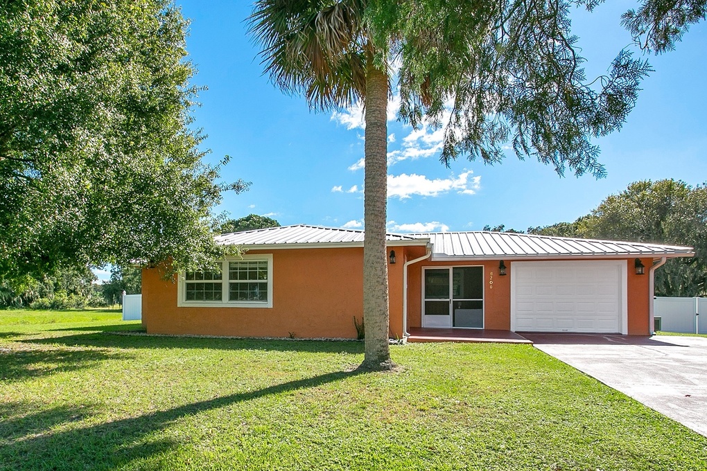 Exterior photo for 6200 Sherman Terrace Sebring fl 33876