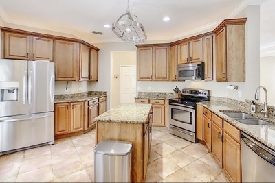 Interior 1 photo for 2741 Pepper Lane Orlando fl 32812