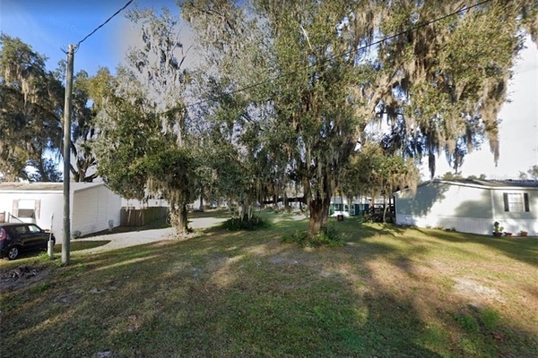 Exterior photo for 3670 Pioneer Trails Blvd E Lakeland fl 33810