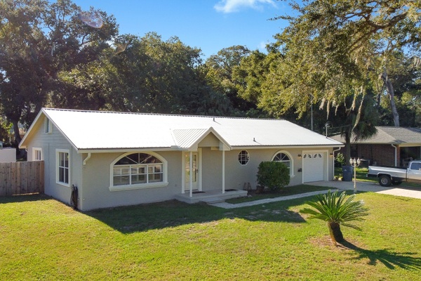 Exterior photo for 1088 Landers St Ormond Beach fl 32174