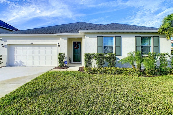 Exterior photo for 12100 Carson Dr Orlando fl 32824