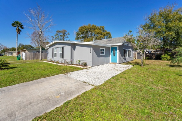 Exterior photo for 959 Shorecrest Avenue Deltona fl 32725