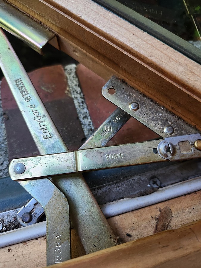 Vetter Window Hardware : SWISCO.com