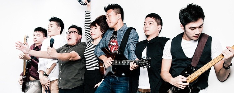 Esplanade Presents: 2 Halfs